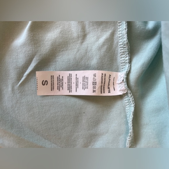 Alphalete Crop Top - Picture 4 of 5